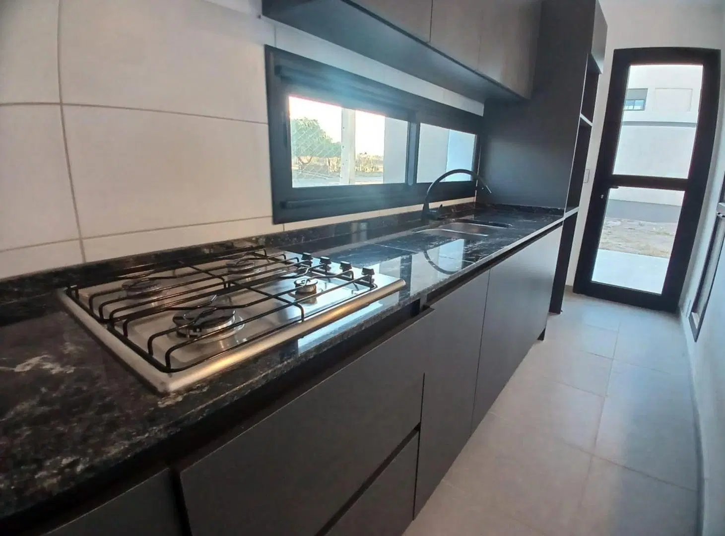Venta Casa 2 dormi 1 baño docta escritura 4