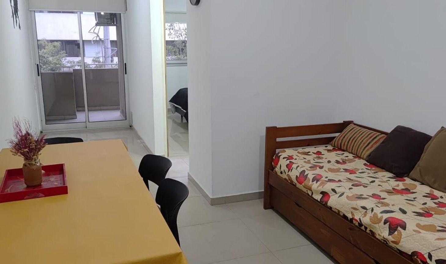 Foto de DPTO EN COFICO 1 DORMITORIO CON PILETA 2A CATALINA, imagen 2