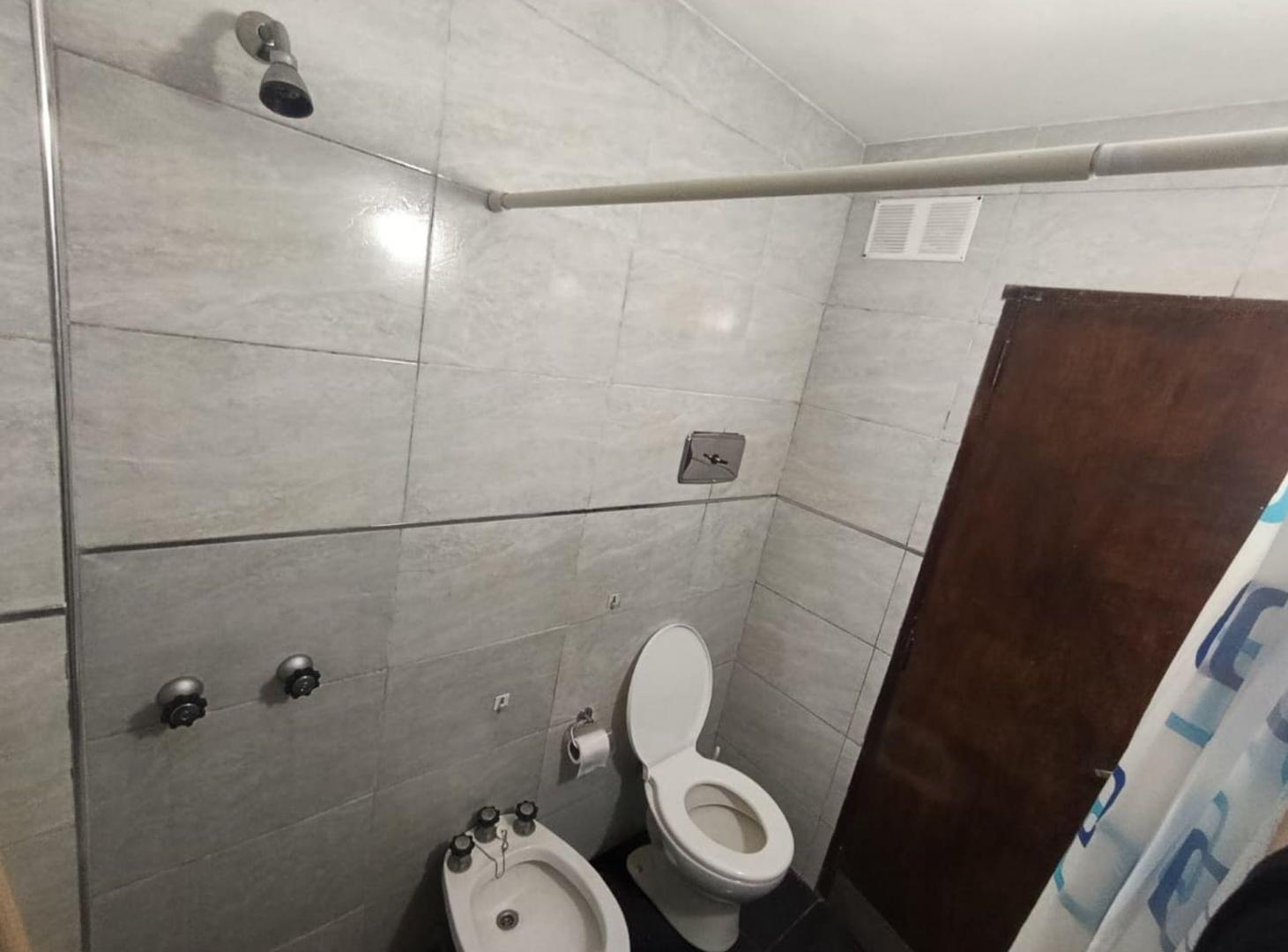 Foto de DEPARTAMENTO VILLA CARLOS PAZ METROS DE COSTANERA, imagen 4