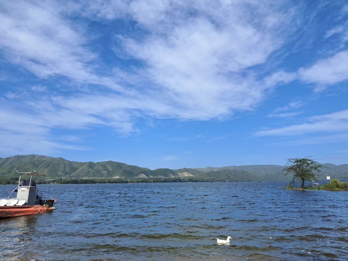 Foto de Lote 1689M2 en Villa Parque Siquiman vista al lago, imagen 2