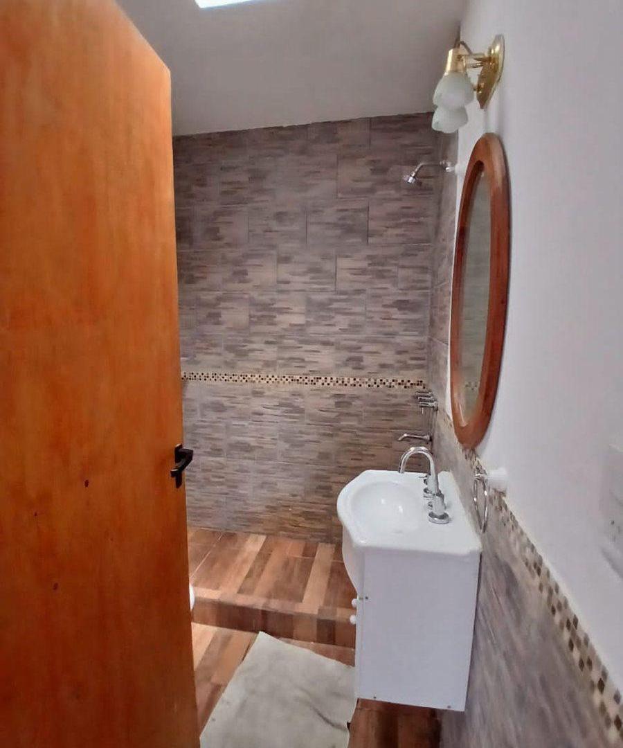 Foto de VENTA CASA 2 DORMITORIOS B° VICOR OPORTUNIDAD, imagen 4