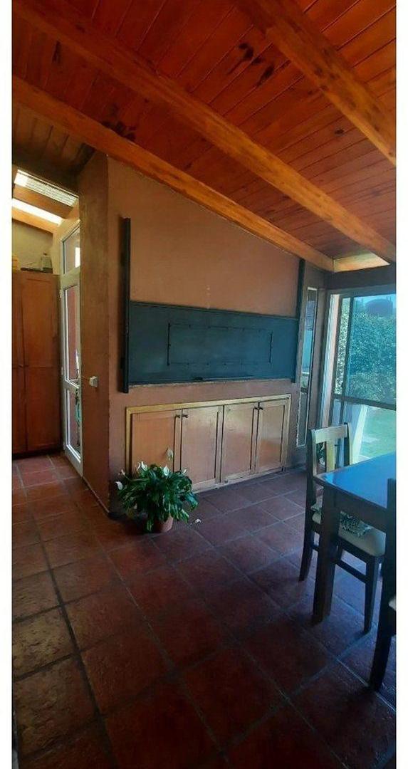 Foto de Casa de 3 dormi y piscina con escritura Arguello, imagen 2