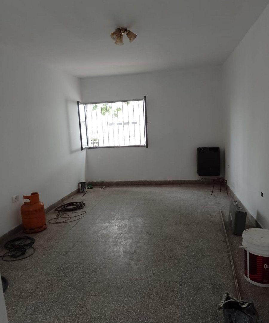 Foto de Venta Casa Rio Cuarto 4 dormitorios Planta Baja, imagen 1