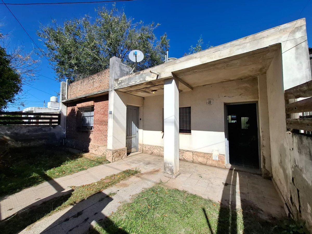 Foto de Casa 2 dormi patio a refaccionar Matienzo, imagen 3
