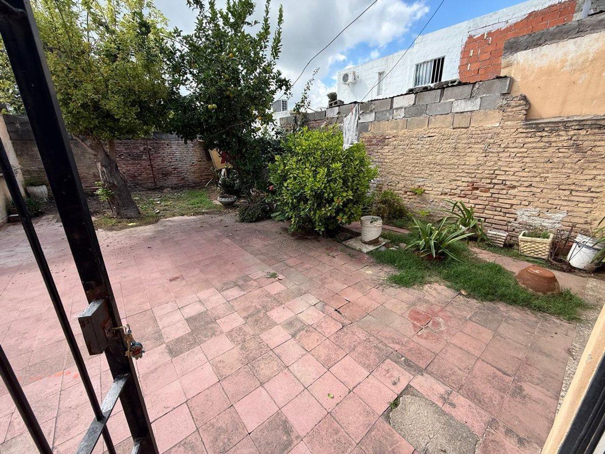 Foto de VENTA CASA 3 DORM VILLA CORINA EXC UBI, imagen 4