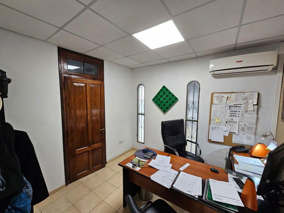 Foto de GALPON CON OFICINAS AMOBLADAS | BARRIO COFICO, imagen 2