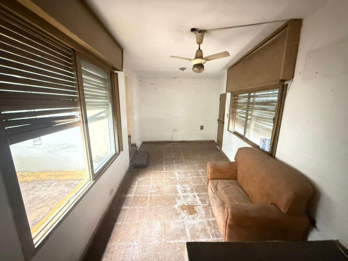 Foto de CASA 2 DORM A REFACCIONAR EN MAIPU SECCION 2, imagen 3