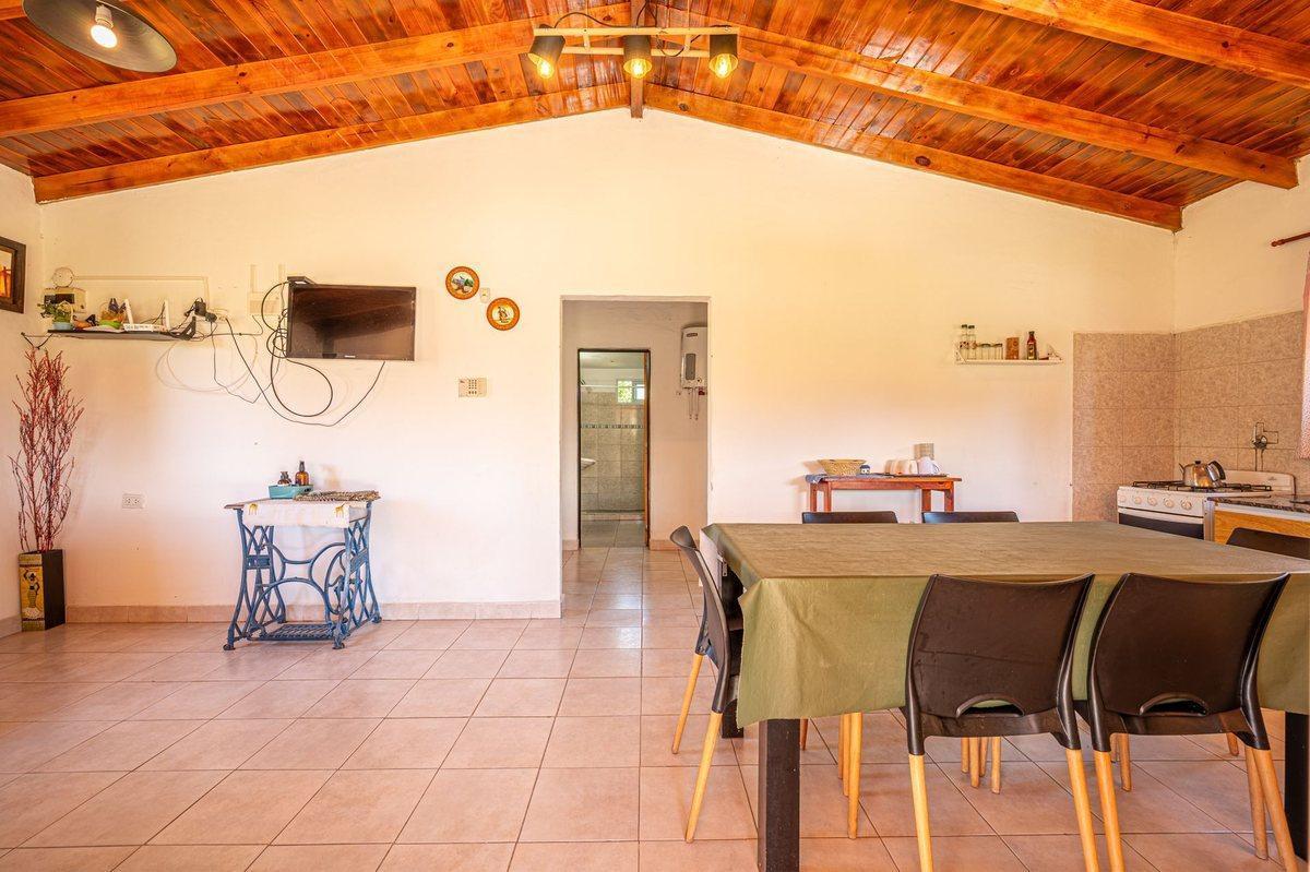 Foto de Cabaña amoblada 2 dorm. con pileta en Mina Clavero, imagen 1