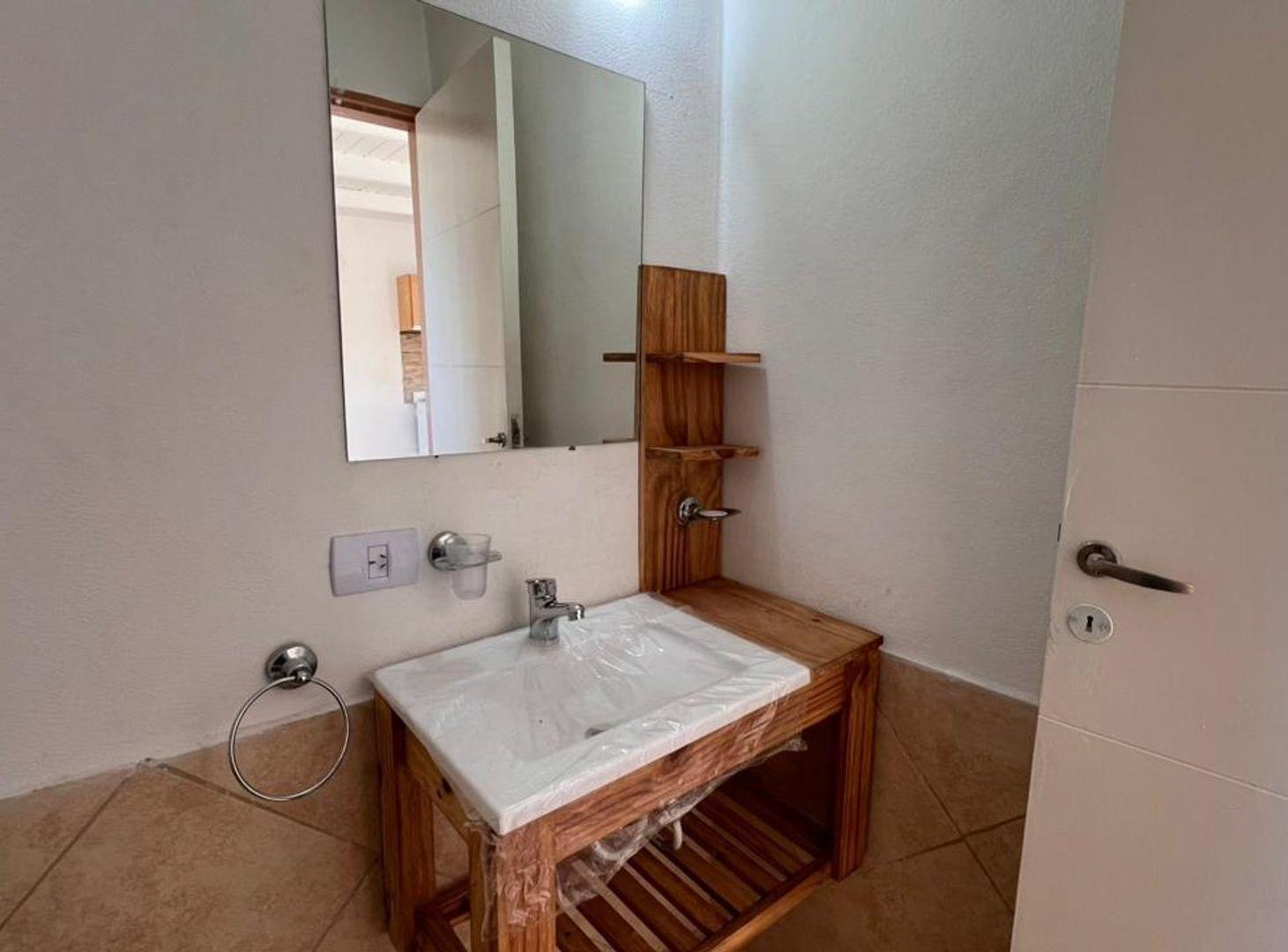 Foto de VENTA AMPLIO DUPLEX 2DOR CUESTA COLORADA LA CALERA, imagen 5