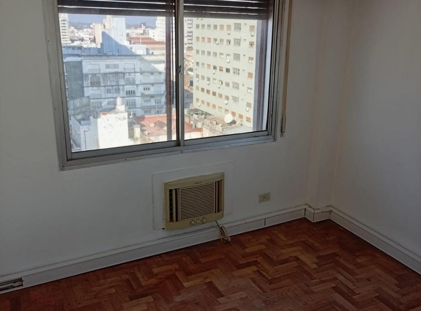 Foto de Venta de Oficina Rio Cuarto 89 m2 Centro, imagen 2