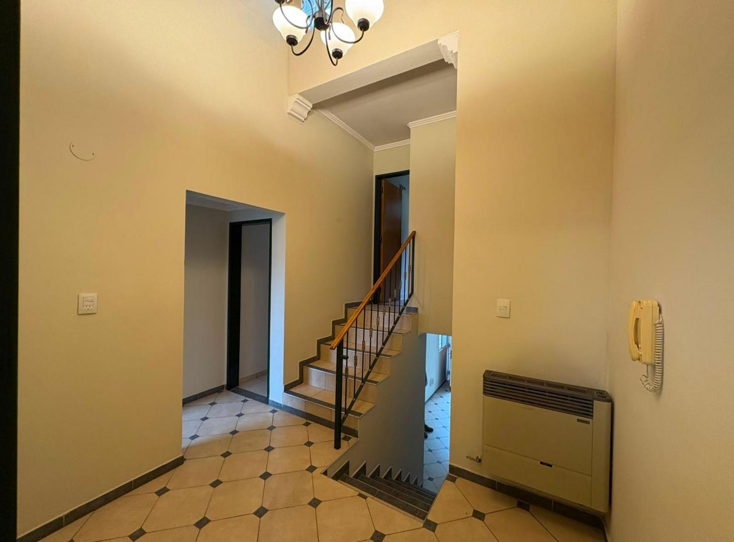 Foto de Venta duplex 3 dorm Barrio San Salvador, imagen 3
