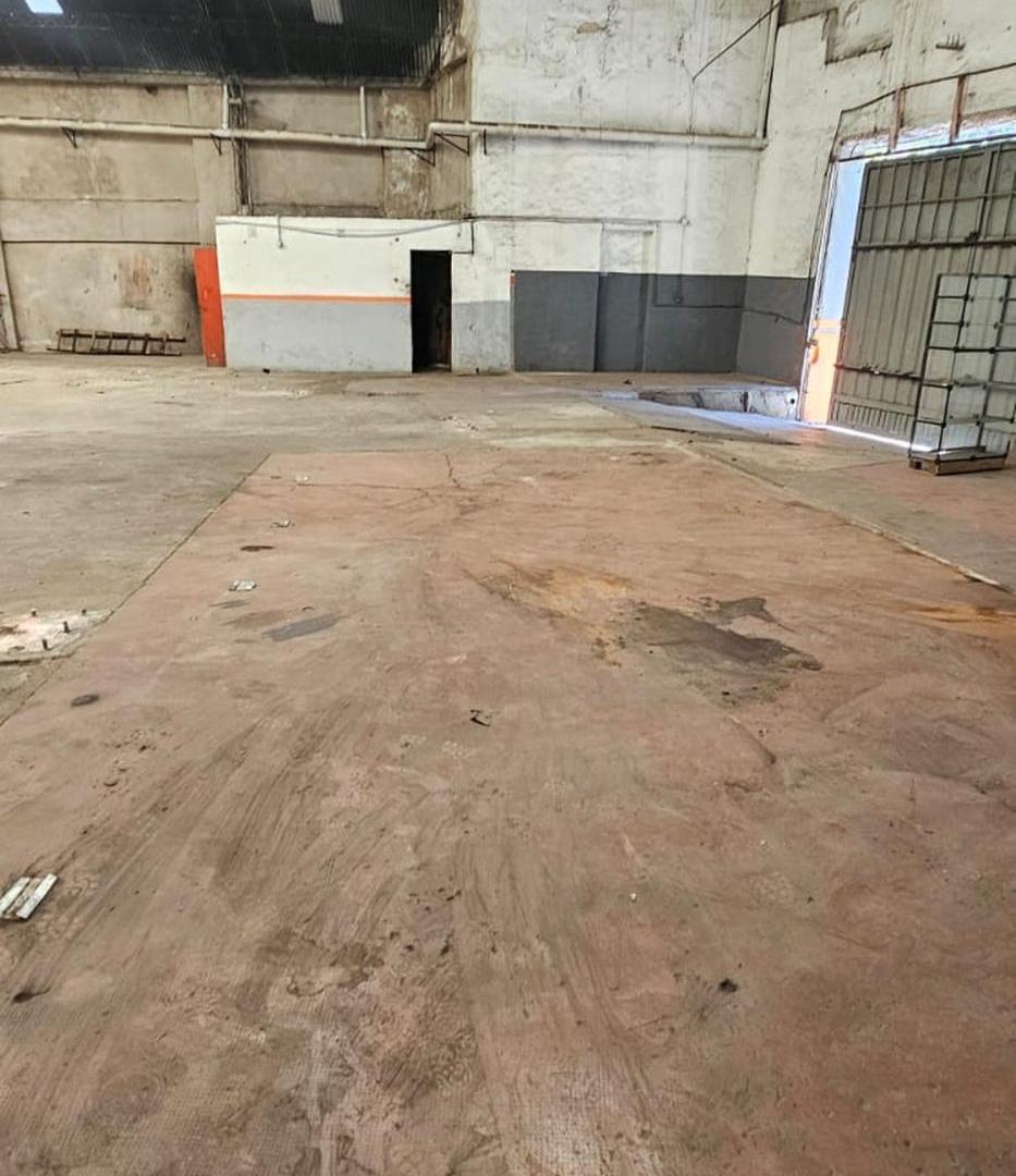 Foto de ALQUILER GALPON 510 M2 JUAN B JUSTO 2500 ALTA CBA, imagen 1