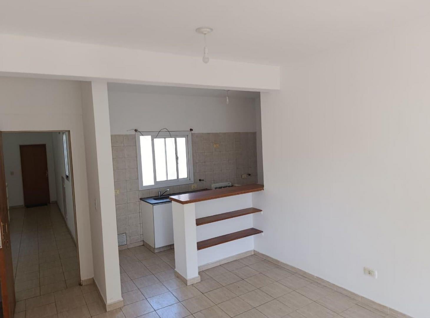 Foto de Departamento General Pueyrredon Muy bien ubicado, imagen 2