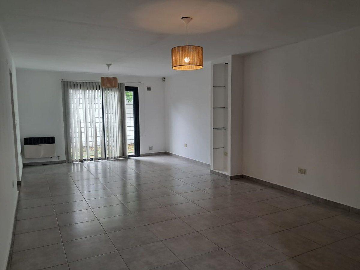 Foto de Duplex 3 Dorm Nuevo San Salvador, imagen 2