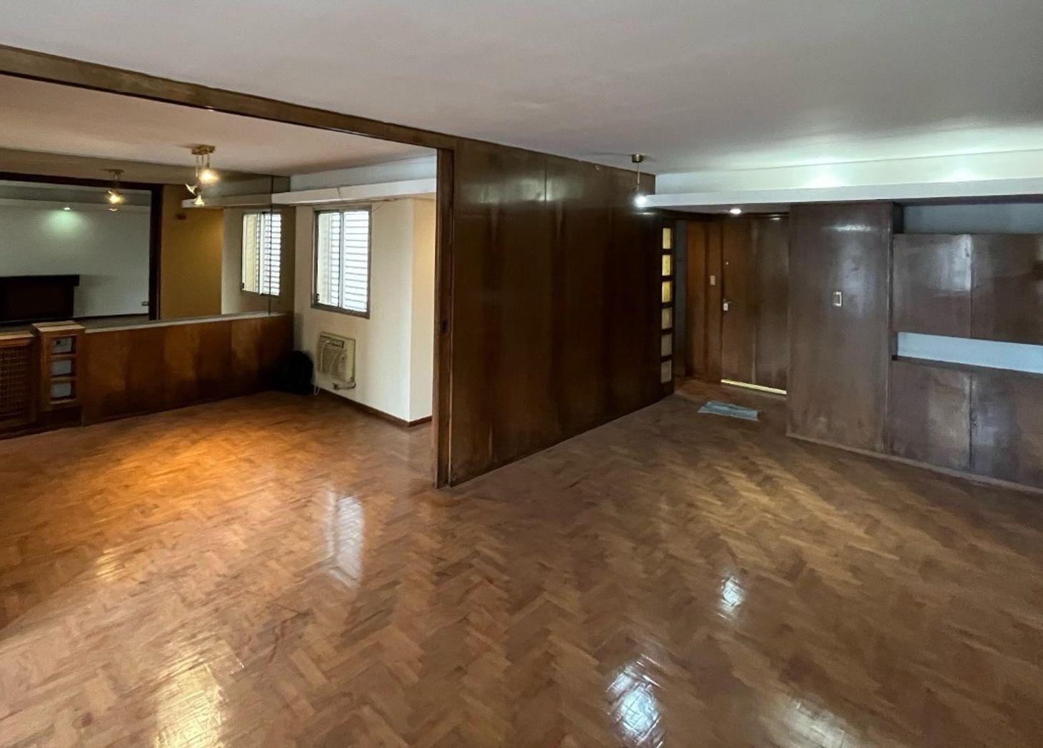 Foto de ALQUILER DEPTO 3 DORM. CON COCHERA NUEVA CORDOBA, imagen 1
