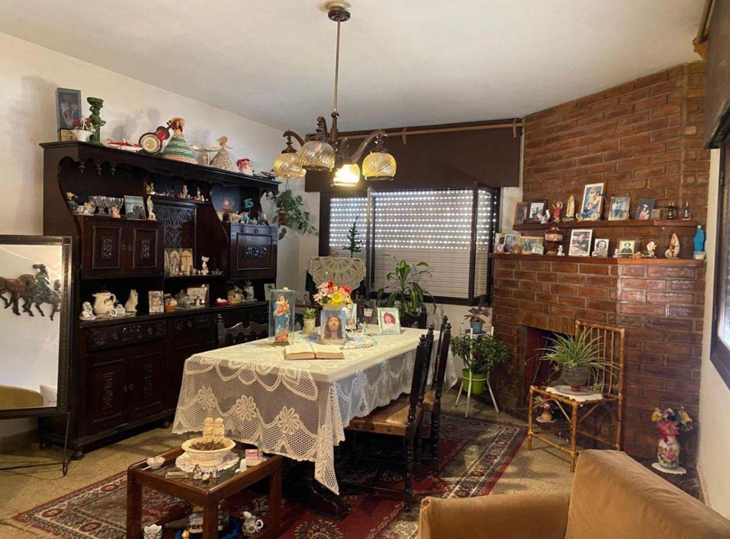 Foto de VENTA CASA 3 DORMITORIO BARRIO JARDIN, imagen 5