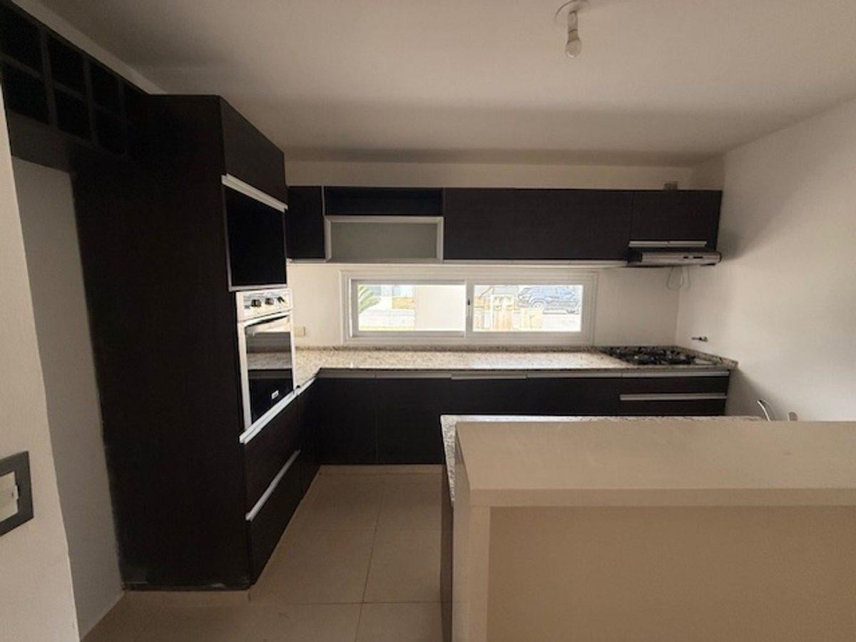 Foto de VENTA CASA 2 DORM LAS CAÑITAS, imagen 3