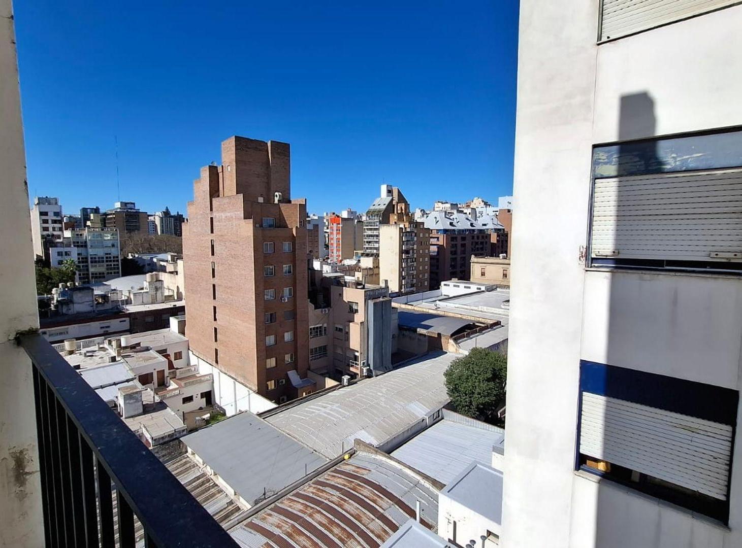 Foto de Venta de depto 2 dorm 2 balcones cochera alberdi, imagen 5