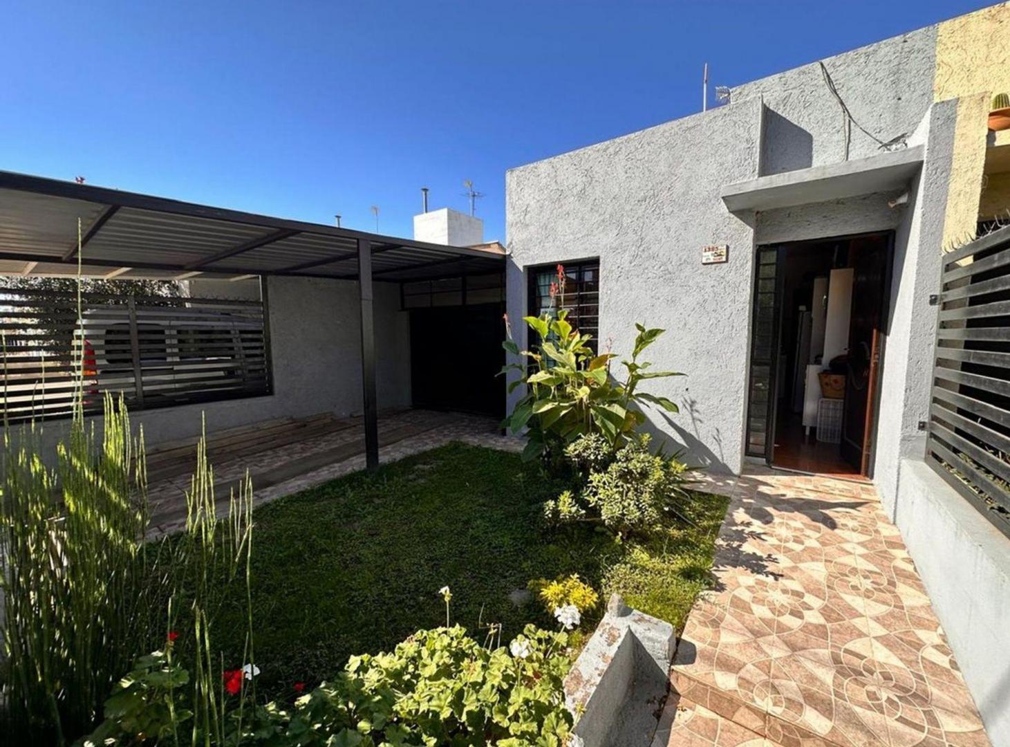 Foto de VENTA CASA 2 DOR CARRARA HORIZONTE CON COCHERA, imagen 4