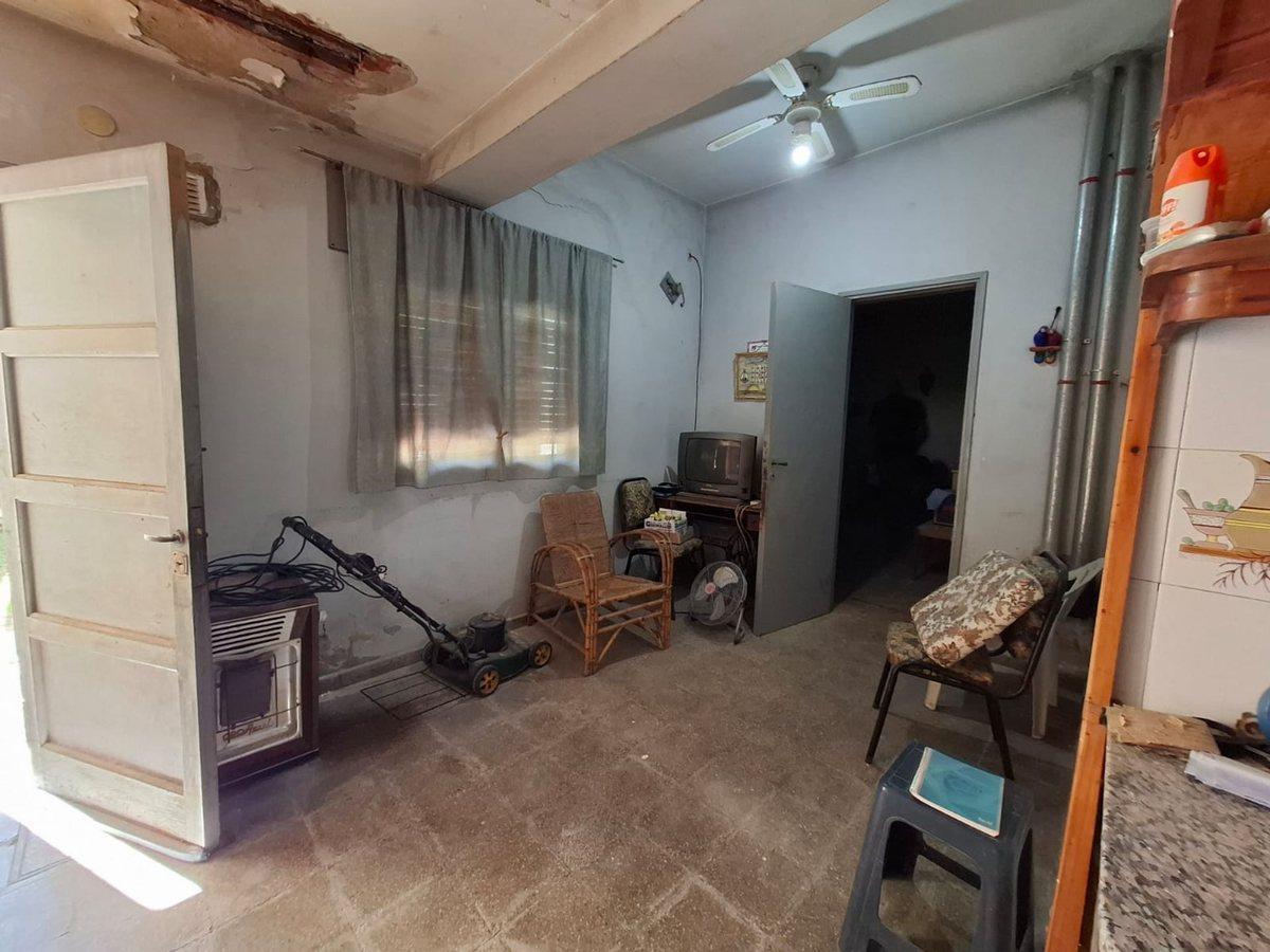 Foto de Casa 2 dormi patio a refaccionar Matienzo, imagen 5