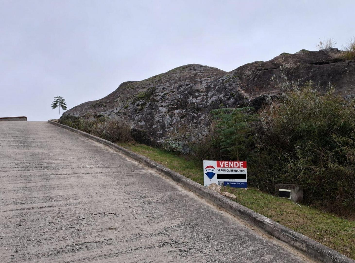 Foto de Venta lote en Tanti 2554 m2 Vista Unica Escritura, imagen 2