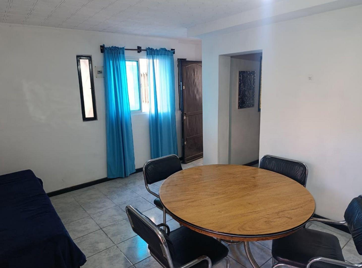 Foto de DEPARTAMENTO VILLA CARLOS PAZ METROS DE COSTANERA, imagen 2