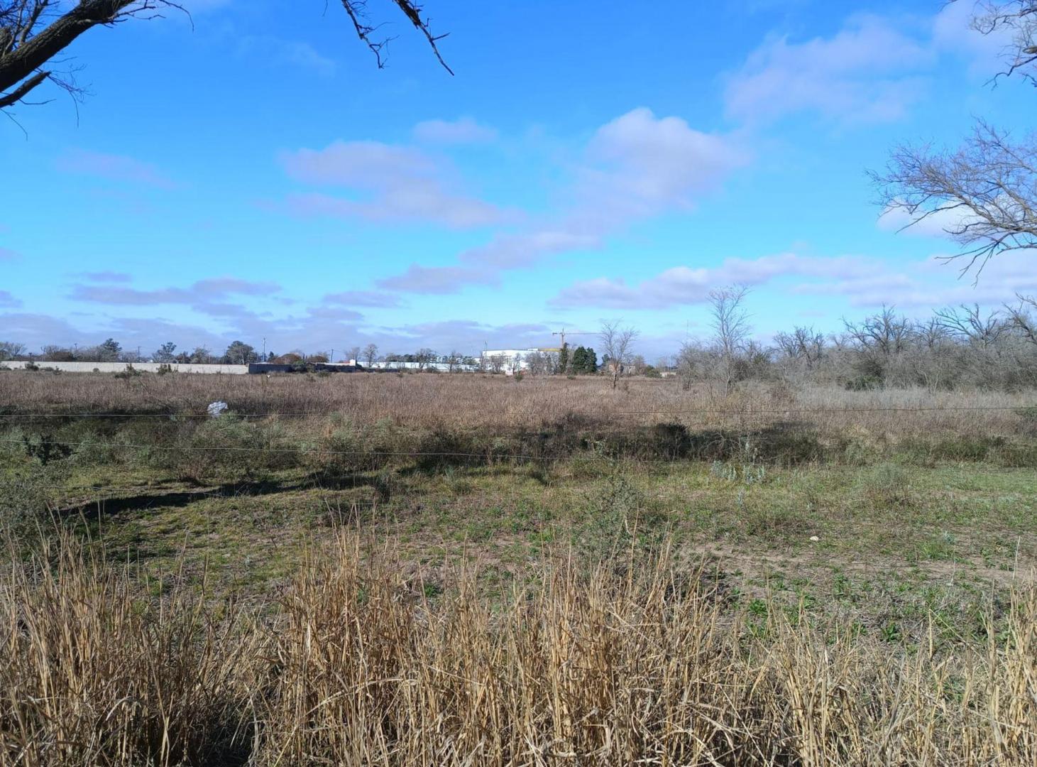 Foto de Lote Industrial 1ha Cno Quebrachal y Av Malvinas, imagen 3