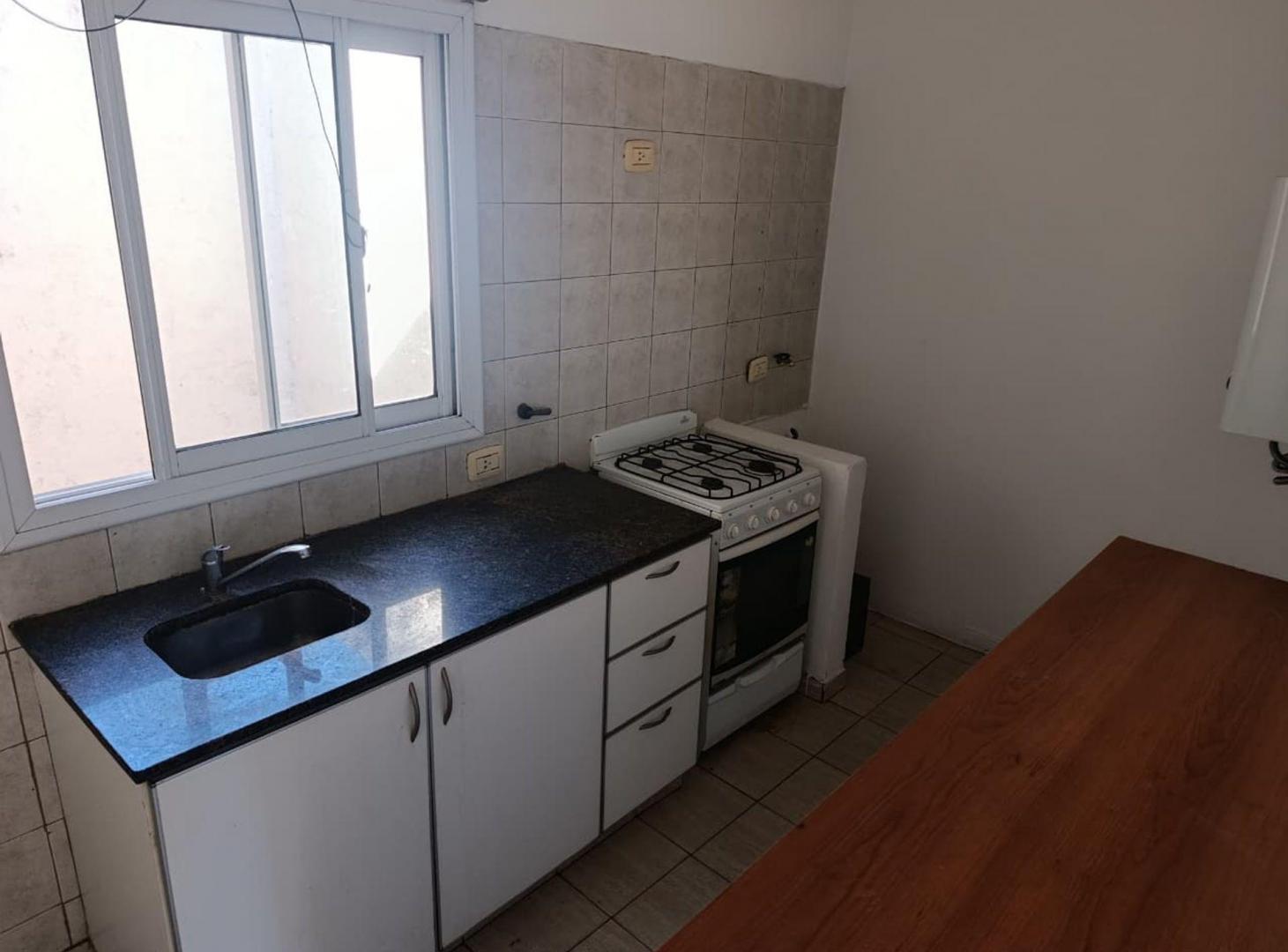Foto de Departamento General Pueyrredon Muy bien ubicado, imagen 2