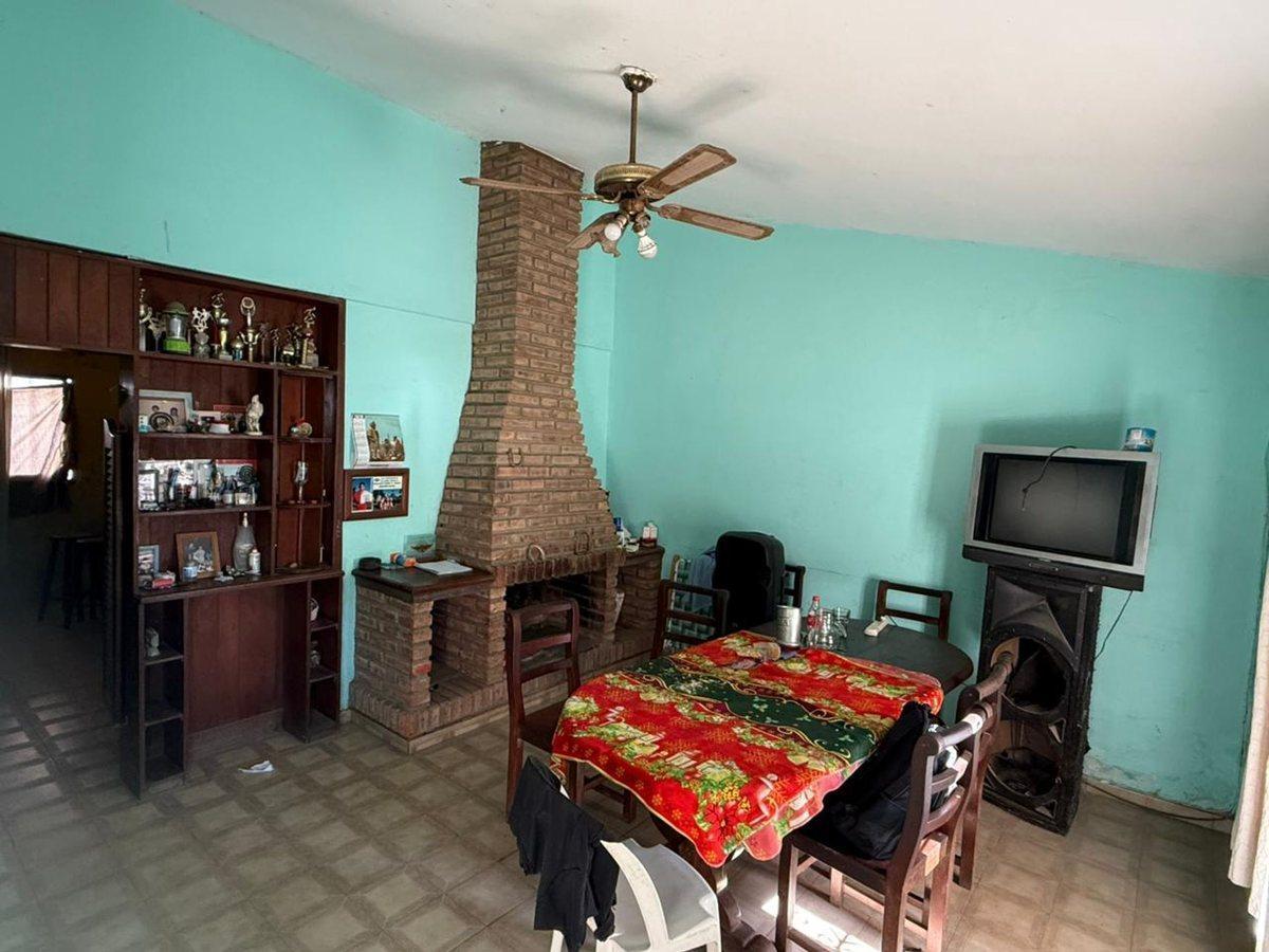 Foto de ALQUILER CASA 4 DORM BARRIO NORTE JUAREZ CELMAN, imagen 3