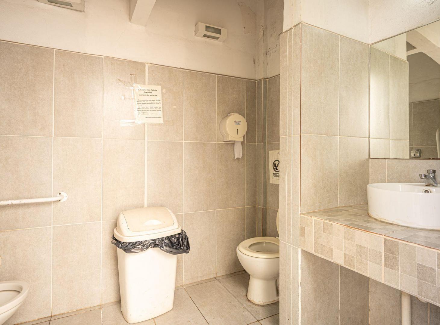 Foto de Oficina duplex en Galería Portofino, Rafel Nuñez, imagen 4