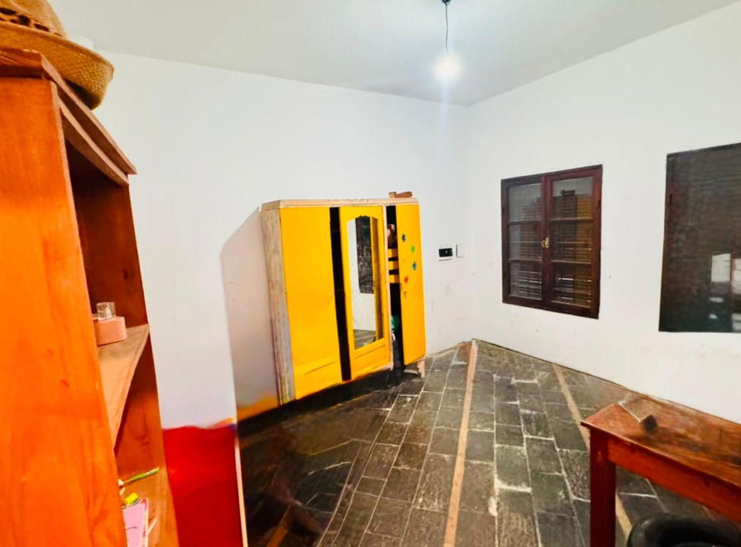 Foto de Casa con 4 dormitorios con Escritura barrio Maipu, imagen 2
