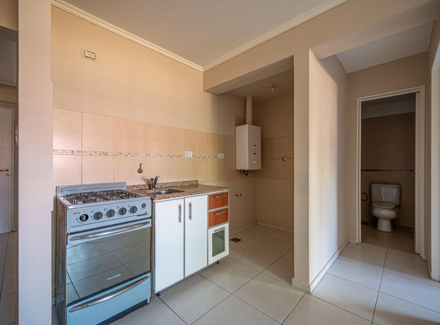 Foto de Departamento de 1 dormitorio PB en Villa Sol, imagen 3