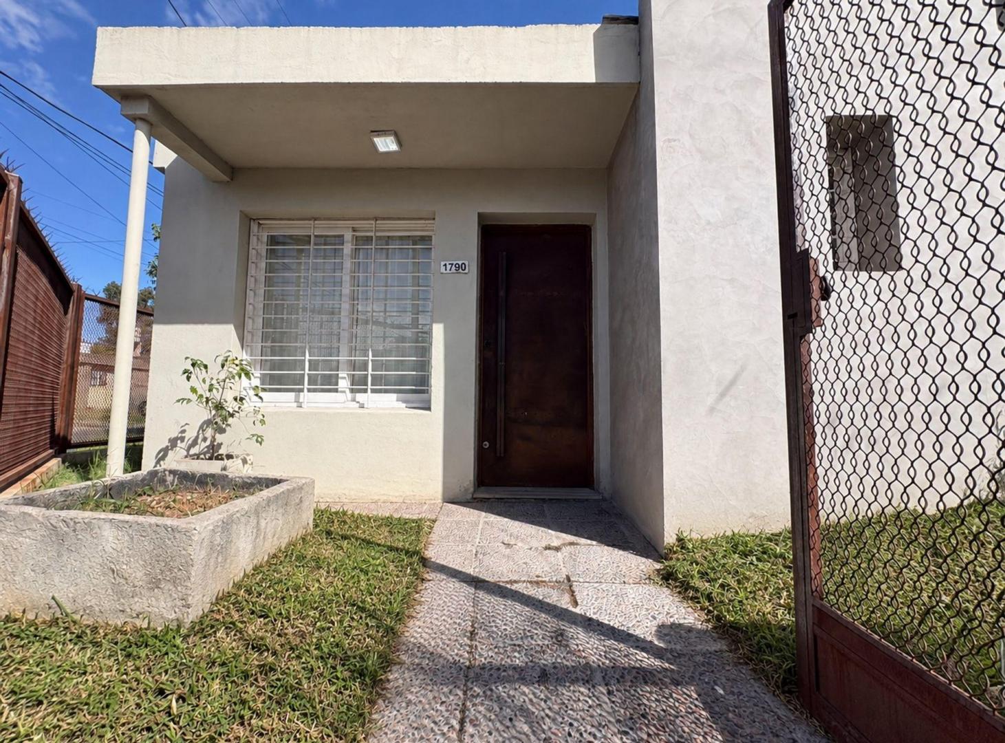 Foto de VENTA CASA EMPALME 2 DORM. COMODA Y FUNCIONAL, imagen 3