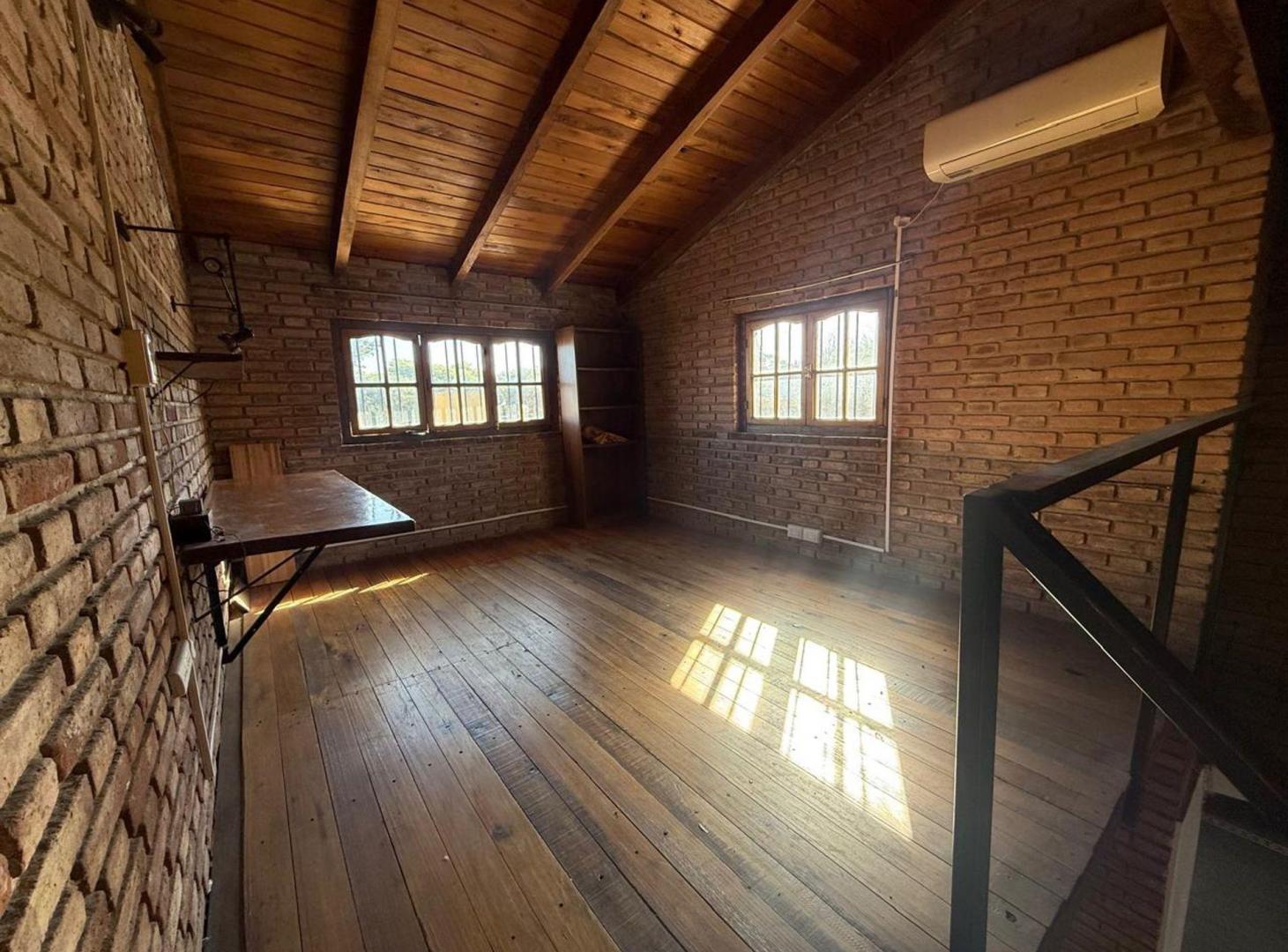 Foto de CASA QUINTAS DE ARGÜELLO 186M2, imagen 4