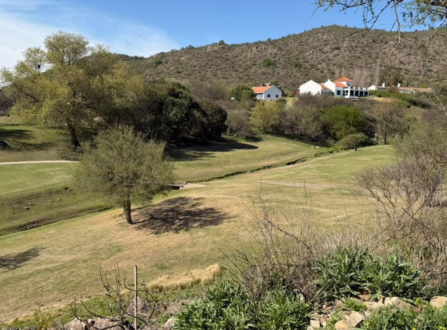 Foto de Lote Potrerillo de Larreta fondo golf 1926m2, imagen 4