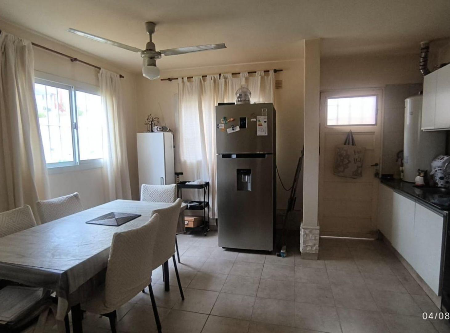 Foto de CASA EN VENTA 3 DORMIS APTA CREDITO VILLA ALLENDE, imagen 4