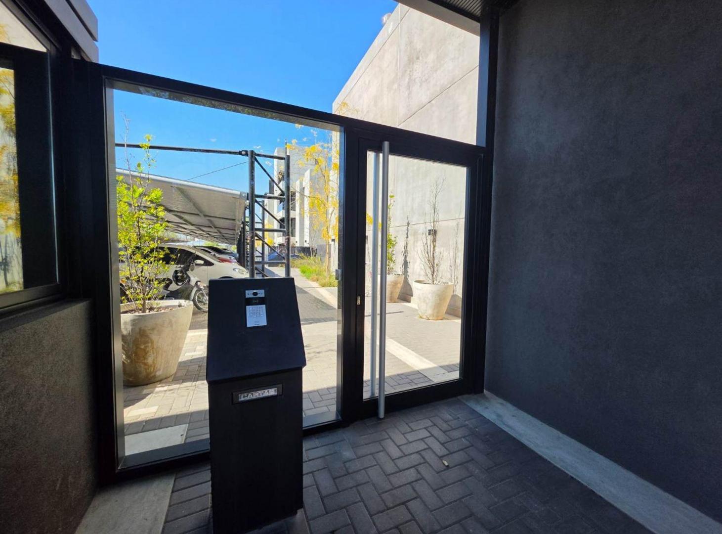 Foto de Venta dpto 3 dormi 2 baños premium zona norte, imagen 2