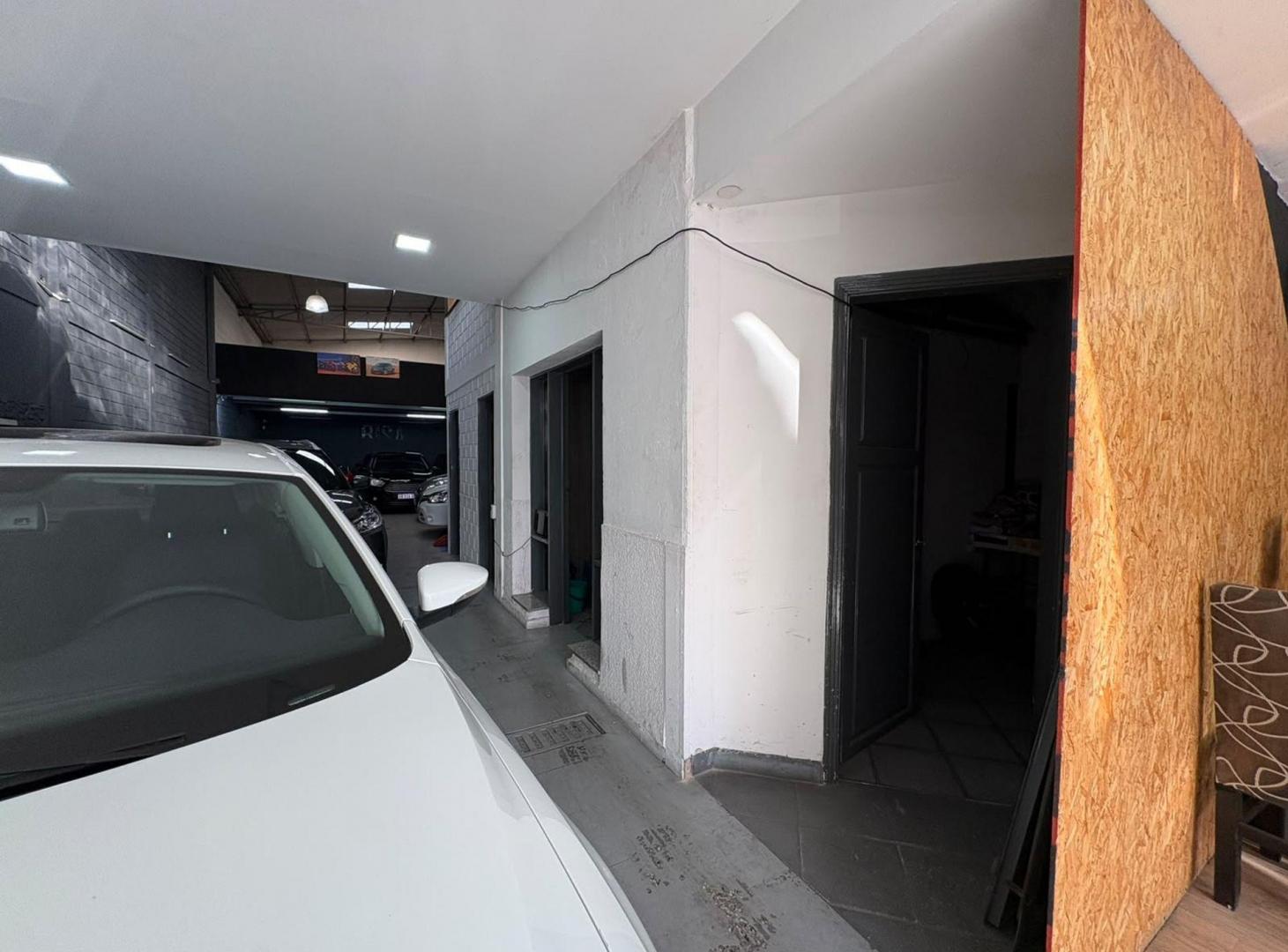 Foto de ALQUILER LOCAL COMERCIAL AV. ALEM, imagen 5