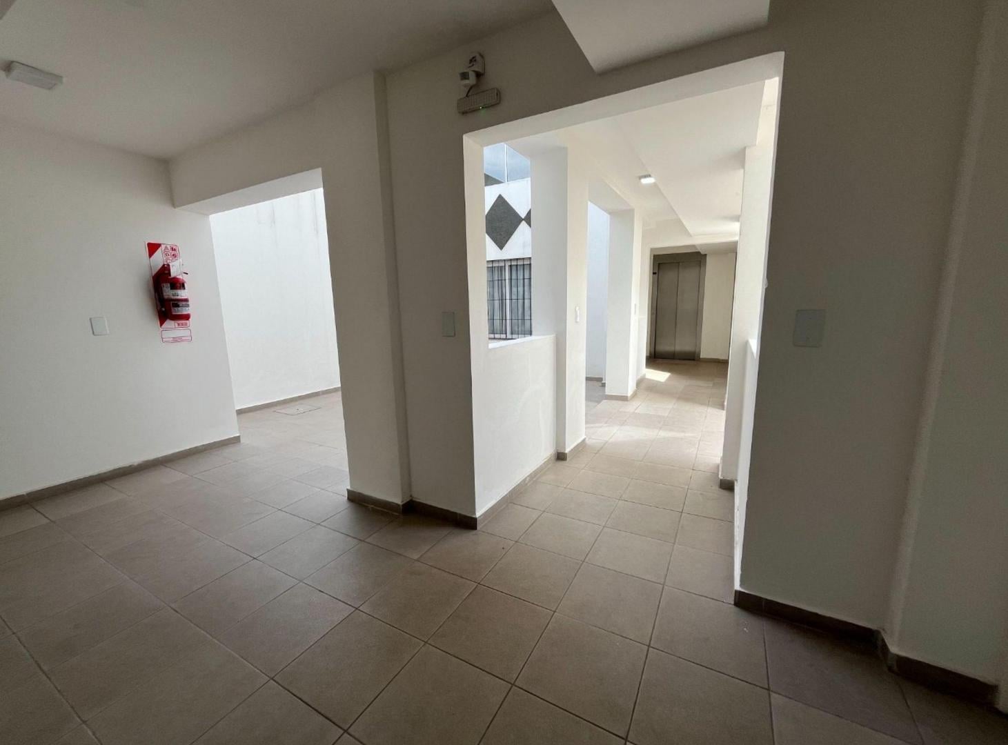 Foto de DPTO, 1 DORM. A ESTRENAR BARRIO GRAL. PUEYRREDON, imagen 3
