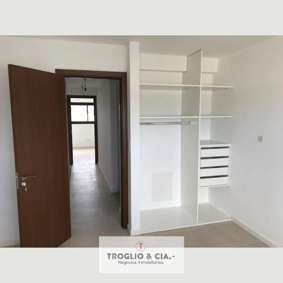 Triplex 4 Amb con Entrada Vehículo “a Estrenar” 2
