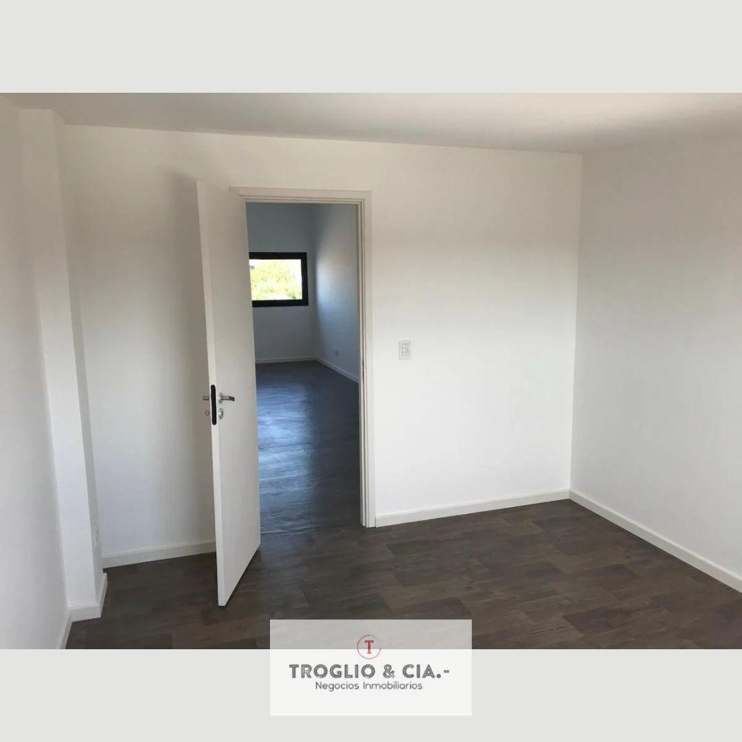 Triplex 4 Amb con Entrada Vehículo “a Estrenar” 4