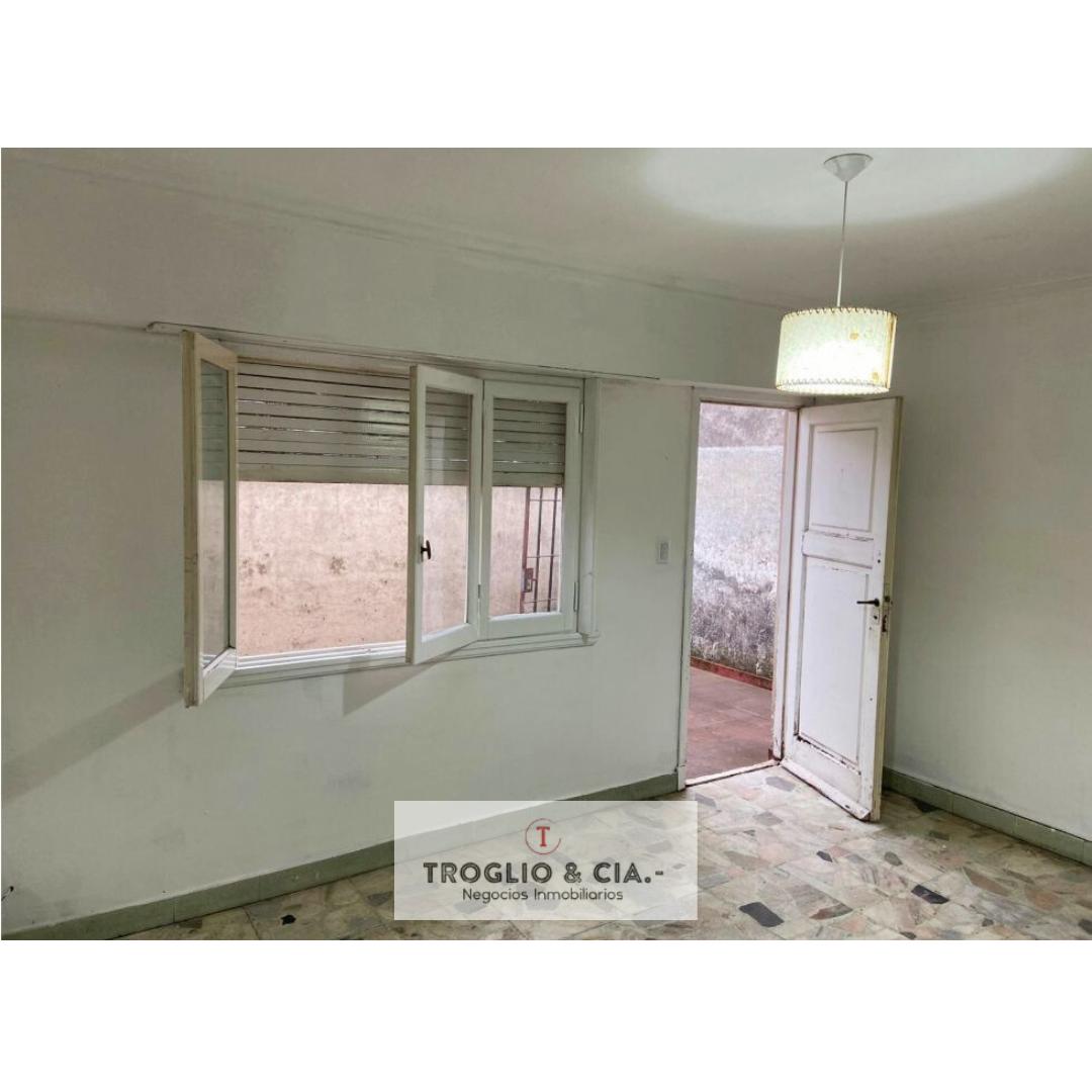 Retasado - 3 Propiedades en Block Sobre Lote de 400 m² Aprox 1