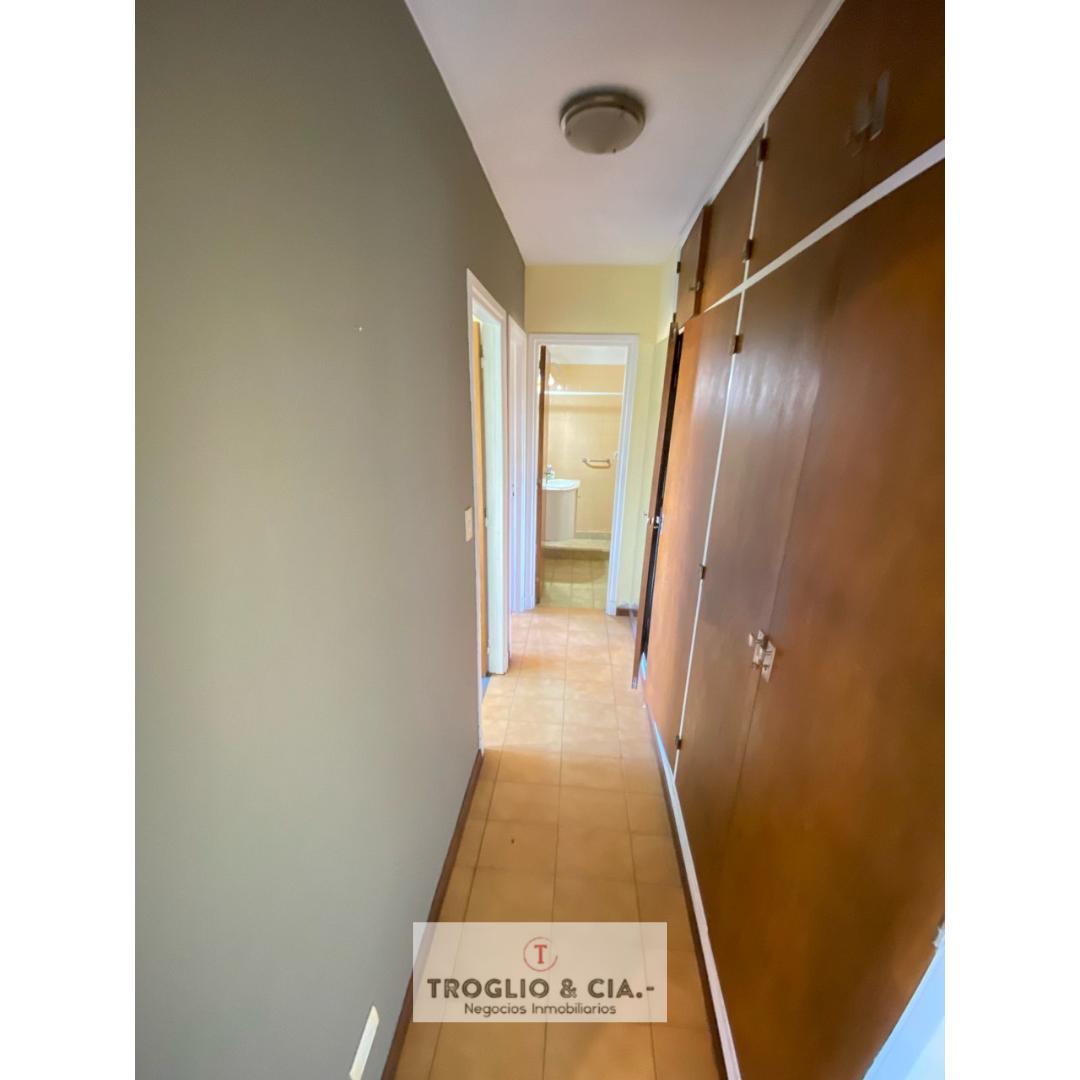 Departamento Tres Ambientes con Vista Al Golf 2