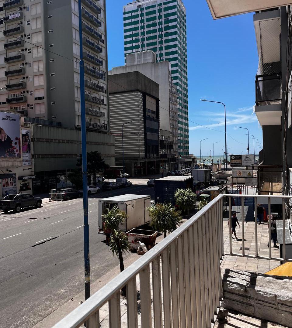 Foto de DEPARTAMENTO TRES AMBIENTES CON BALCON - LURO 2300, imagen 5