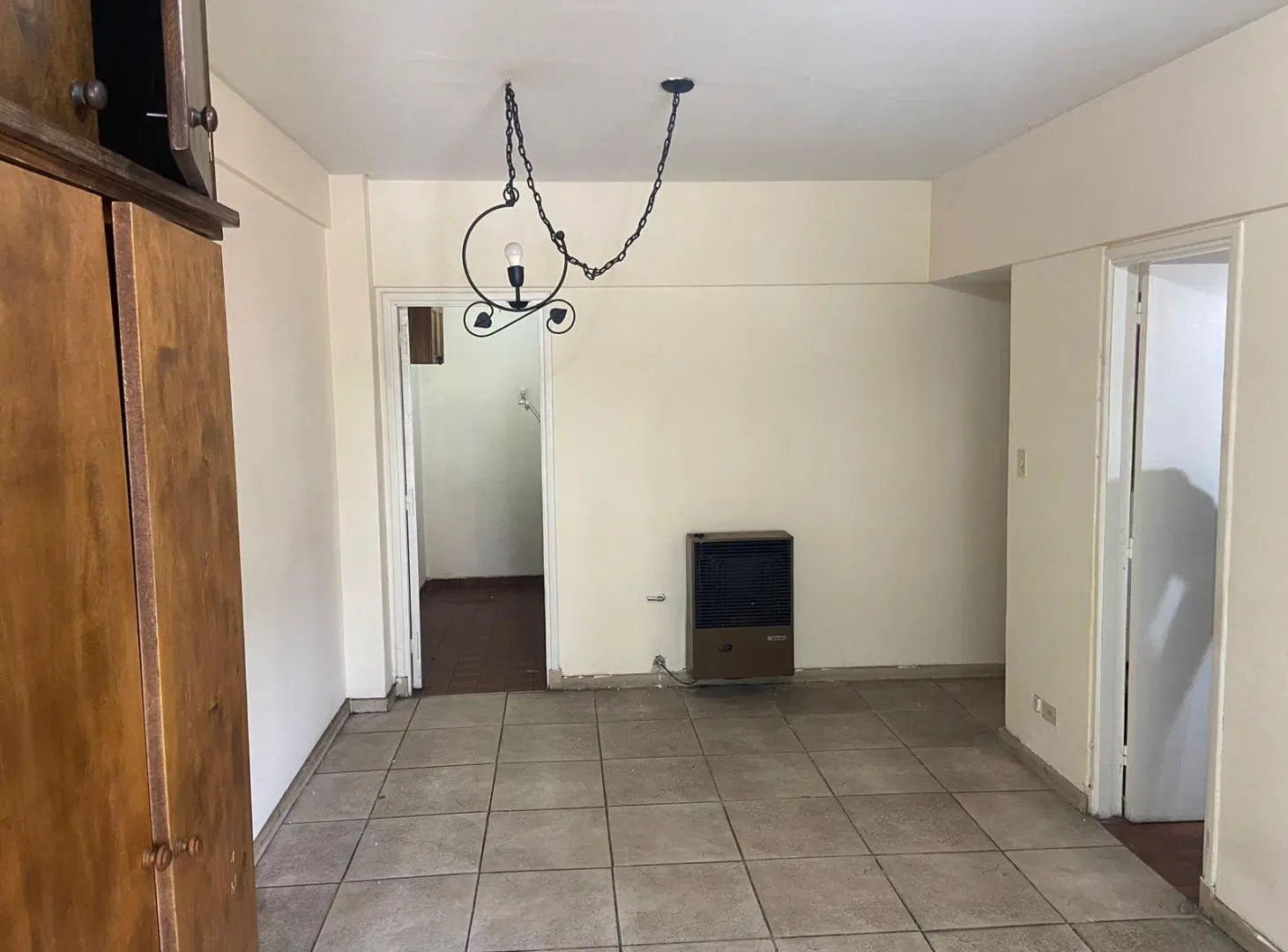 DEPARTAMENTO UN AMB Y MEDIO, BALCON A LA CALLE-JUJUY AL 1600 3