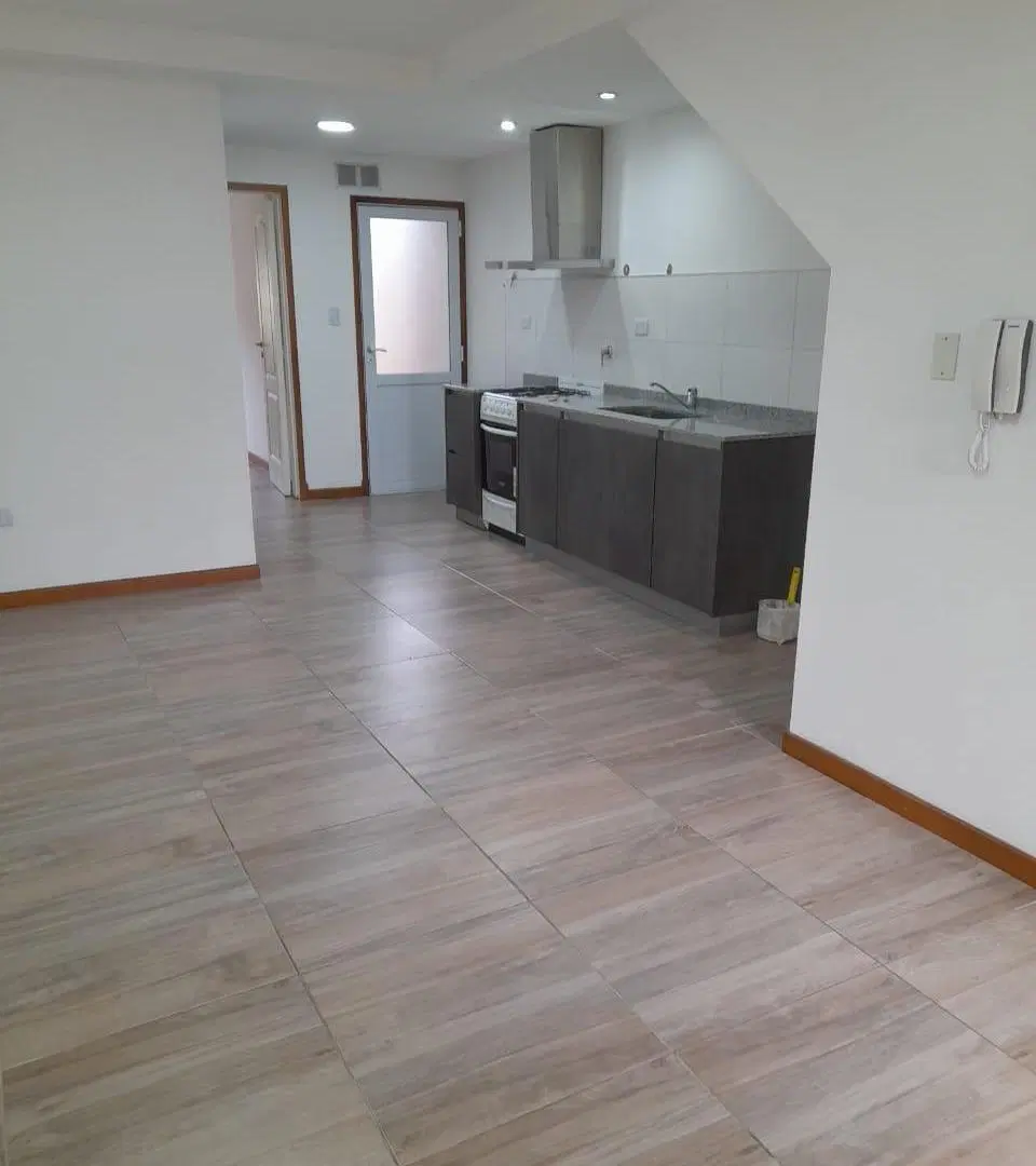 PH 2 AMBIENTES MAS PATIO-NEUQUEN Y FALUCHO 4