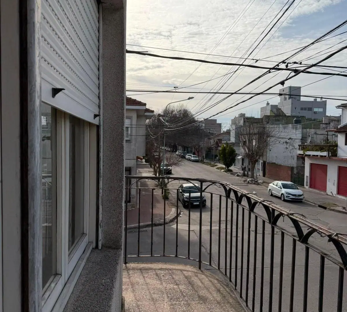 DEPARTAMENTO DOS AMB. CON BALCÓN - ZONA GARAY 3700 2