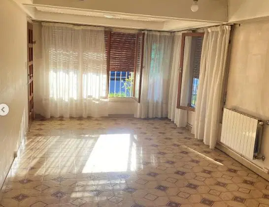 CASA DE 3 AMBIENTES CON QUINCHO Y COCHERA 2
