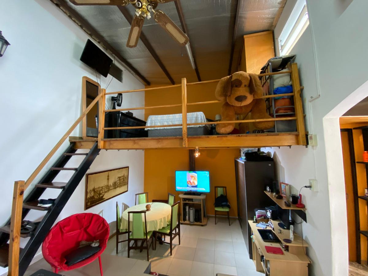 Venta Casa y Local en Villa Lynch 1