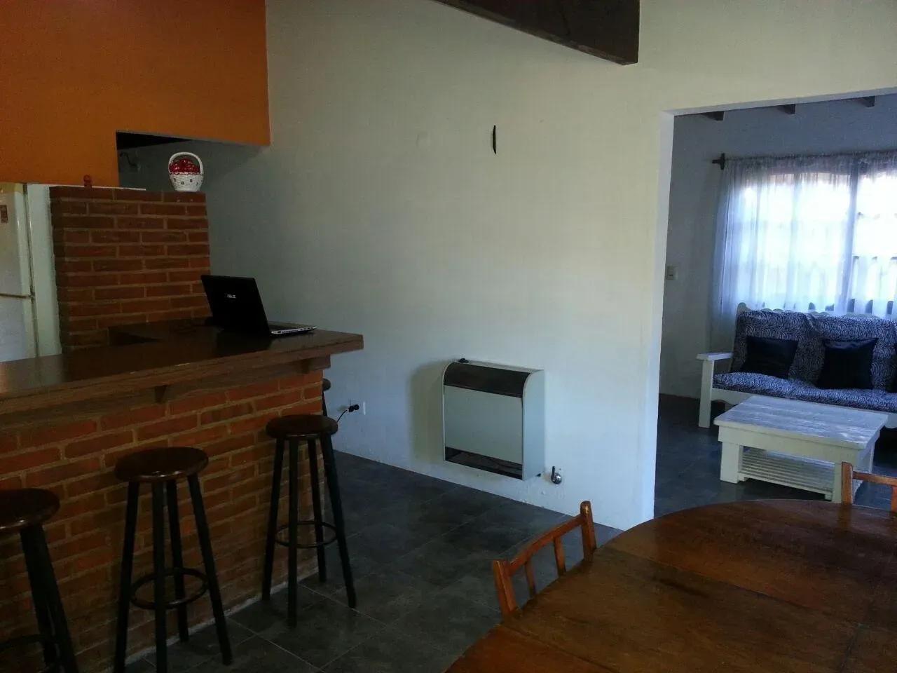 Foto de Casa de 525 m² con departamento en el fondo en venta en Ostende, imagen 5